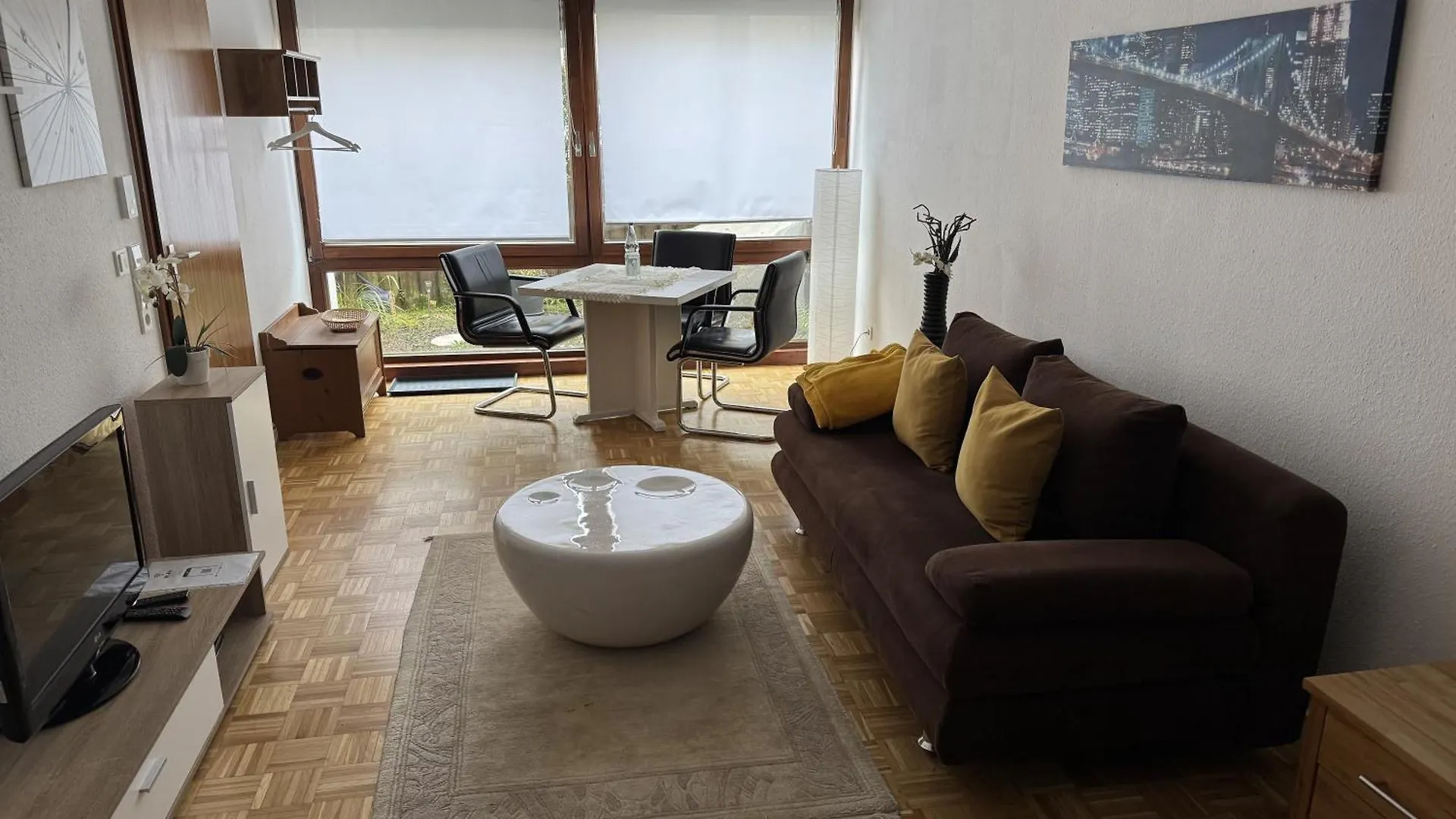 Yourcasa Apartment contacts